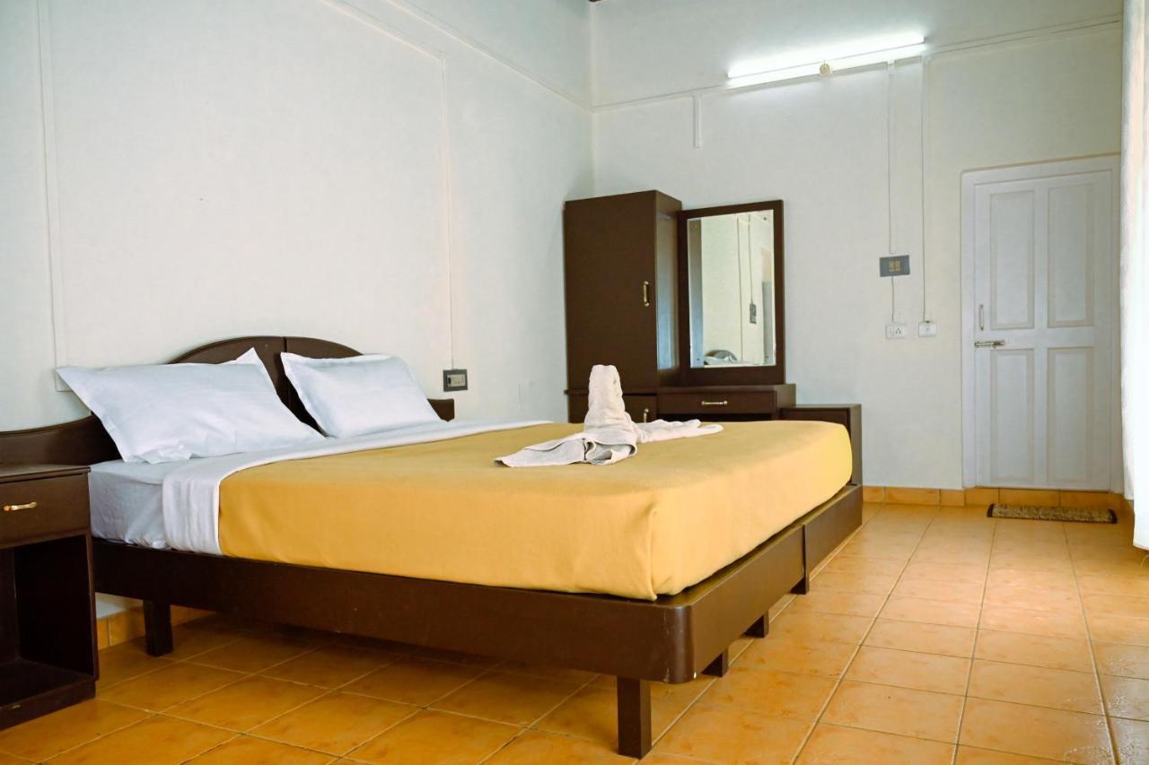 The Shire Otel Sultan Bathery Dış mekan fotoğraf